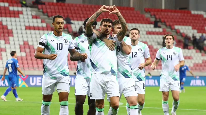 دوري الأمم الأوروبية - مدرب إيرلندا يحسم موقف فريقه من مباراة إسرائيل الـ2