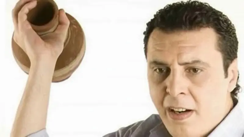 بعد توقف قلبه 5 مرات.. تطورات الحالة الصحية للفنان طارق الأمير