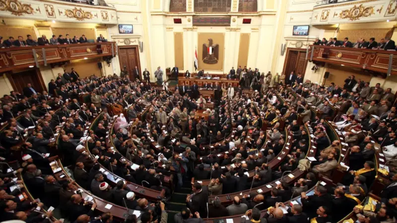 مجلس النواب المصري يواصل مناقشة تفويض إرسال قوات إلى السعودية