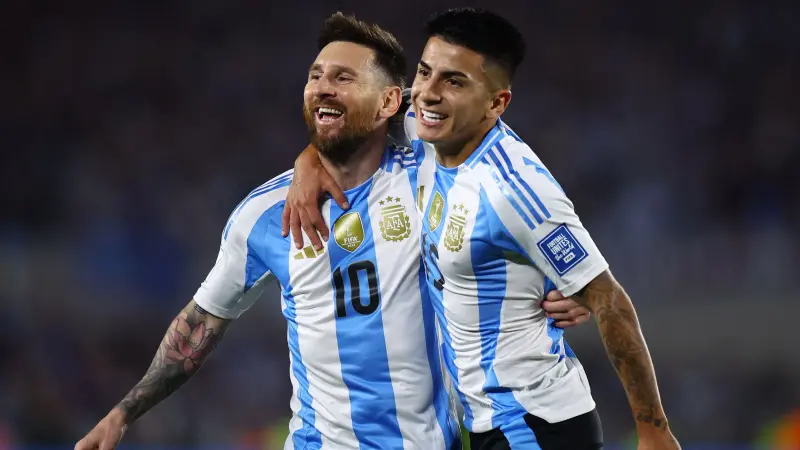 موعد مباراة الأرجنتين وباراغواي في تصفيات كأس العالم أميركا الجنوبية 2026 والقنوات الناقلة