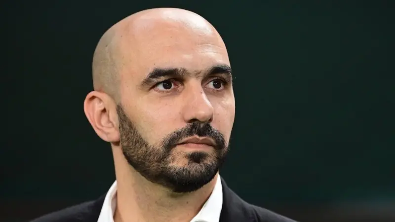 بعد غياب طويل عن الملاعب.. خطوة مفاجئة تحسم مستقبل وليد الركراكي