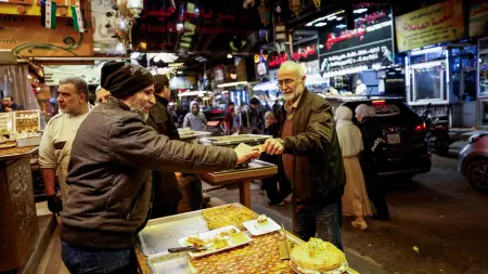 related_news_inside_blogsسعر الدولار مقابل الليرة السورية اليوم الاثنين 4/5/2026.. هل ارتفع الموازي؟