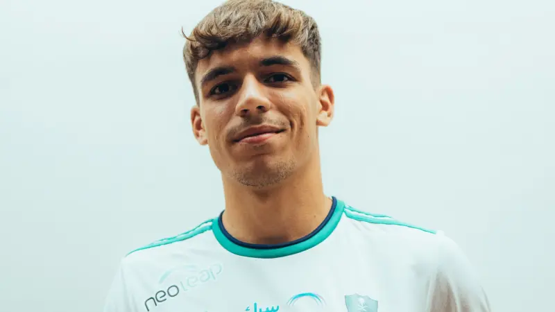 كم يبلغ راتب غابريال فيغا مع النادي الأهلي السعودي؟