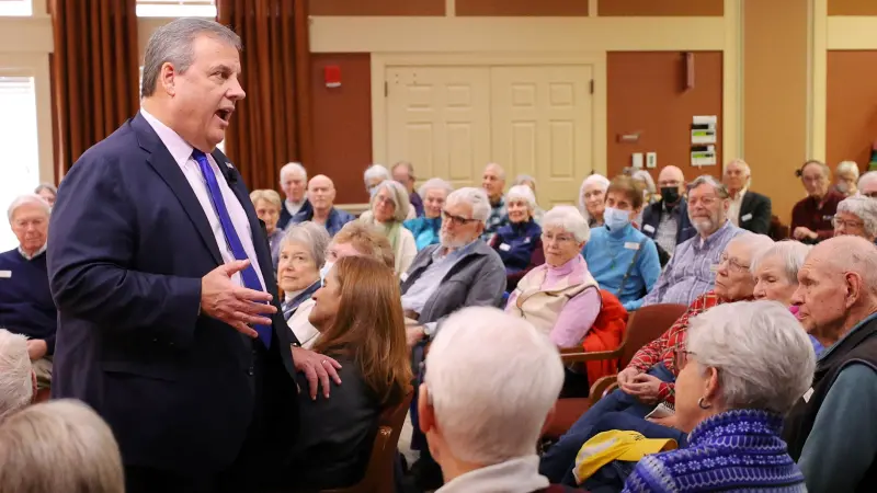 مرشح جمهوري مناهض لترامب ينسحب من السباق  الأميركي