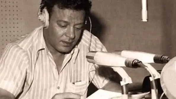 "كروان الإذاعة".. رحيل الإعلامي التونسي عادل يوسف عن 86 عاما
