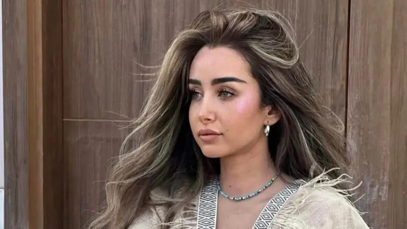 صور هنا الزاهد.. إطلالة جريئة والجمهور يشيد بجمالها