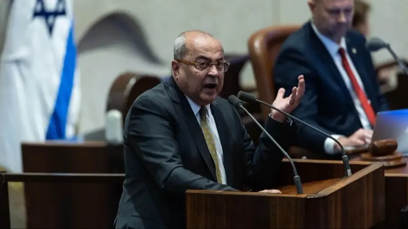 الطيبي: الحكومة والشرطة في إسرائيل تعامل العرب كأعداء