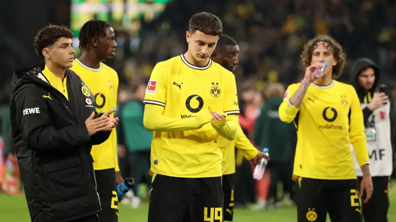 الدوري الألماني.. دورتموند يفرط في الفوز الـ5 ويتعادل مع بريمن