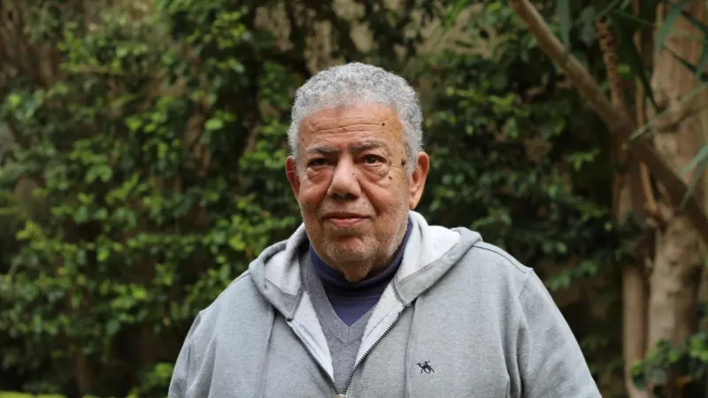 "تورم جسده وفقد الوعي".. من هو بشير الديك وما هو مرضه؟