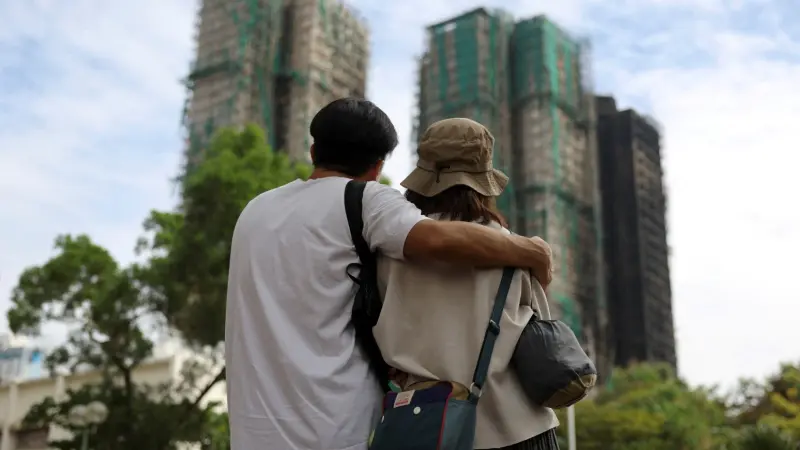 تحقيق جديد يكشف سبب حريق مباني هونغ كونغ