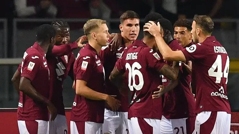 كأس إيطاليا: جنوى وتورينو يكملان عقد الفرق المتأهلة إلى ثمن النهائي