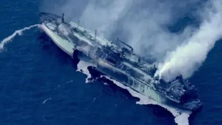 related_news_inside_blogsهذا سبب غرق ناقلة الغاز الروسية