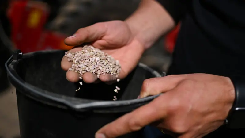 "أميركا" تبحث عن إمدادات أسمدة بديلة لحماية المزارعين