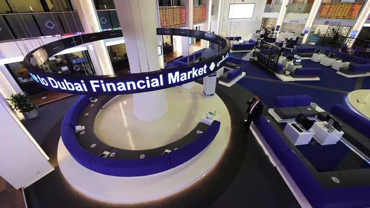 إدراج 25% من "مجمع دبي" قيد الإعداد.. ودبي للاستثمار تتفاوض مع البنوك