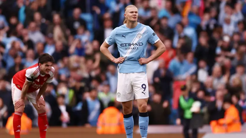 هالاند: كل مباراة مُقبلة هي نهائي.. ولن أسقط لأتسبب في طرد للمنافس