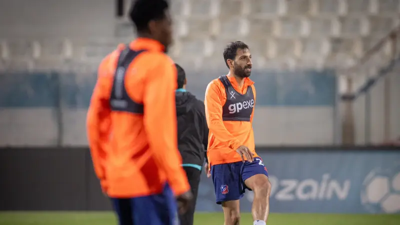 القنوات الناقلة لمباراة العربي ضد الكويت اليوم في الدوري الكويتي مع الموعد والتشكيلة