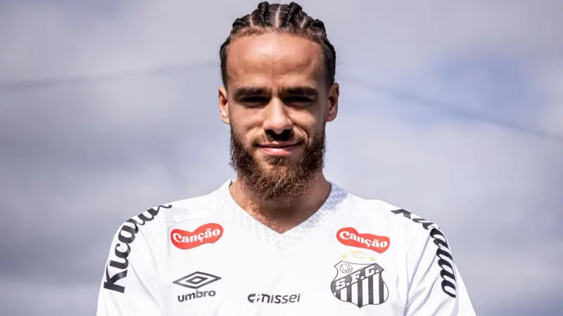 ثاني لاعب جزائري في الدوري البرازيلي.. من هو بلال براهيمي؟