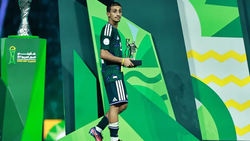 خليجي 27 - همام الهمامي.. من تجارب أوروبية غير مُكتملة إلى أفضل لاعب وهدف التتويج