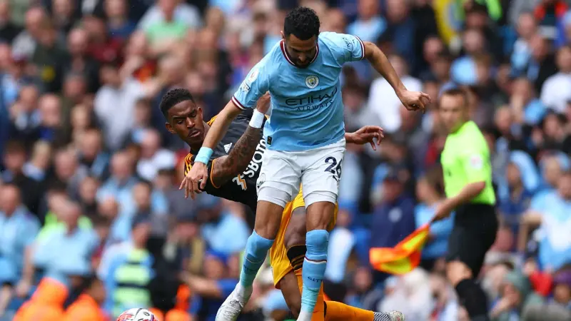 3 أسماء مُرشحة.. من يكون بديل رياض محرز في مانشستر سيتي؟