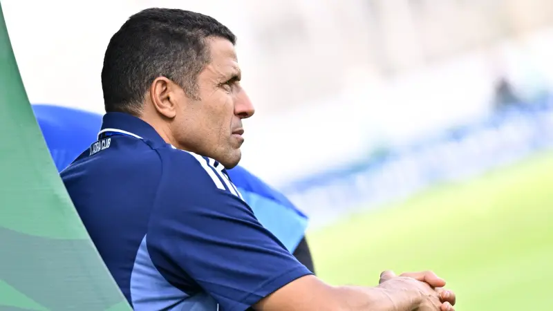 الدوري الإماراتي - إقالة الحسين عموتة بعد خسارة الجزيرة المفاجئة