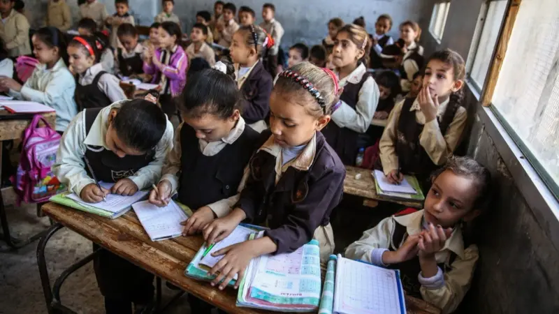 ما حقيقة تعطيل الدراسة غدا في مصر؟.. التفاصيل كاملة