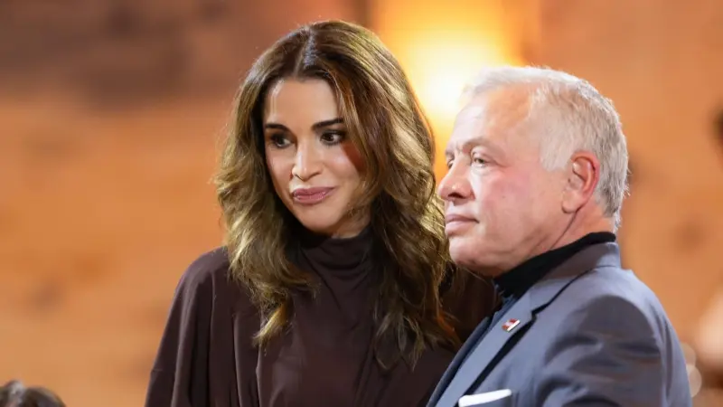 صورة - رسالة رومانسية من الملكة رانيا للعاهل الأردني في عيد زواجهما