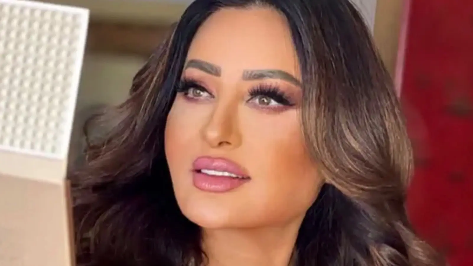 لطيفة تكشف ثاني أغنيات ألبوم "شبهي بالملي" ( إكس ) لطيفة تكشف ثاني أغنيات ألبوم "شبهي بالملي" ( إكس )