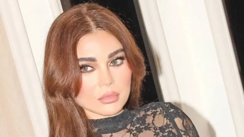 بعد غياب 18 عاما.. هيفاء وهبي تتألق من جديد على مسرح قرطاج