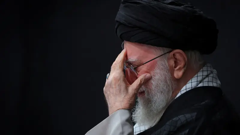 انقسامات في بيت خامنئي.. تسريبات روسية لإسرائيل تُثير حفيظة إيران