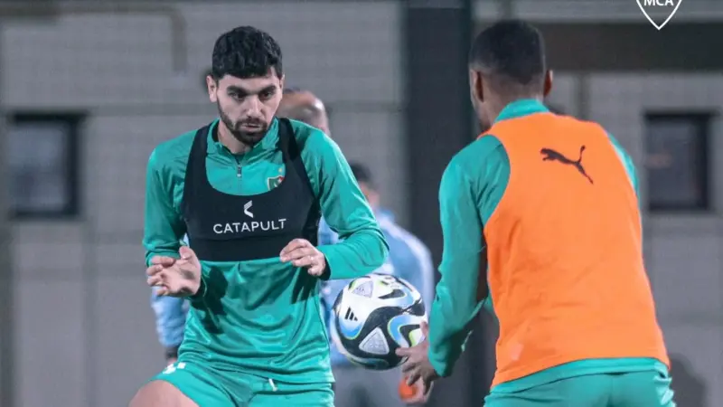 القنوات الناقلة لمباراة مولودية الجزائر وأتليتيك بارادو في الدوري الجزائري مع الموعد والتشكيلة