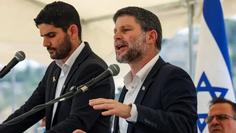 سموتريتش يدعو لتحدي قرار المحكمة العليا بشأن مخيمات جنين وطولكرم