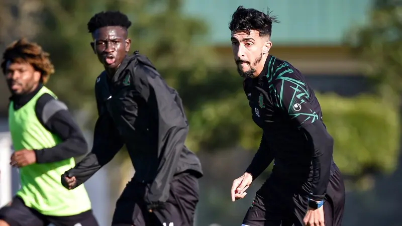 القنوات الناقلة لمباراة الجيش الملكي ضد الفتح الرباطي في الدوري المغربي مع الموعد والتشكيلة