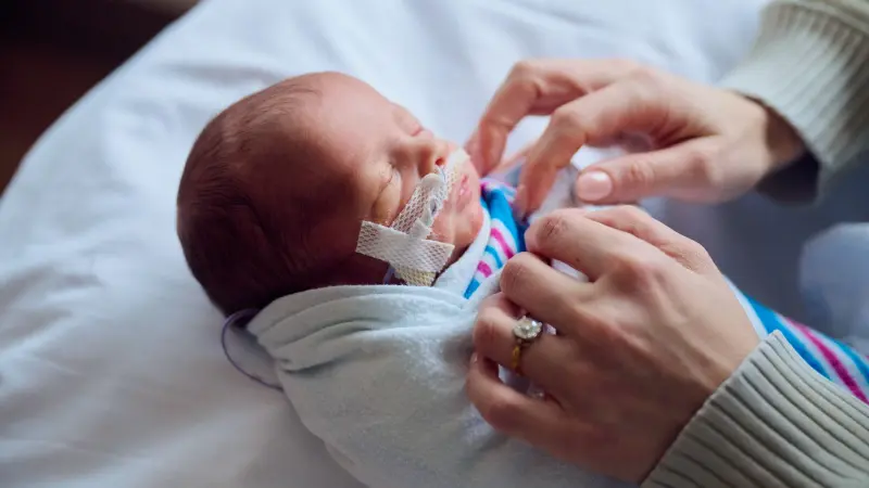 ثغرة قانونية تسمح للأزواج باختيار أجنة حسب الذكاء والصحة