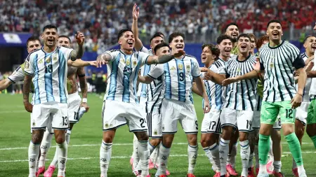كأس العالم 2026 - فيديو: بعد الفوز على مصر.. لاعبو الأرجنتين يستفزون إنجلترا بأغنية