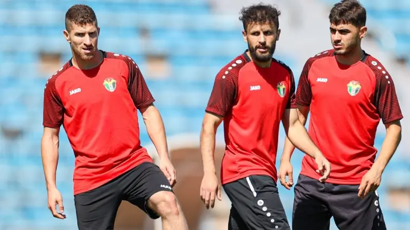 جدول مواعيد مباريات منتخب الأردن الودية القادمة والقنوات الناقلة.. النشامى يواجهون إيران