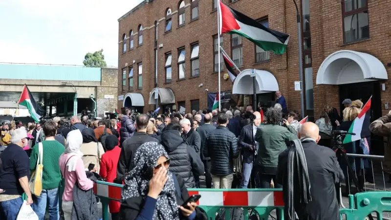 تظاهرات غزة تدفع بريطانيا لمنح الشرطة صلاحيات أكبر