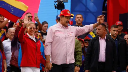 related_news_inside_blogsالسلطة في فنزويلا.. شبكة مصالح معقدة تتجاوز شخص مادورو