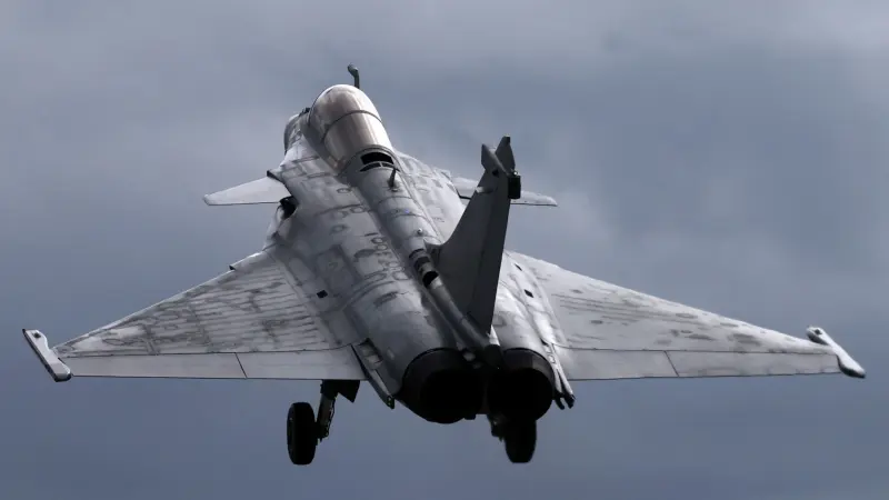 فيديو - خبراء: صراع الهند وباكستان هزّ ثقة العالم بالسلاح الغربي