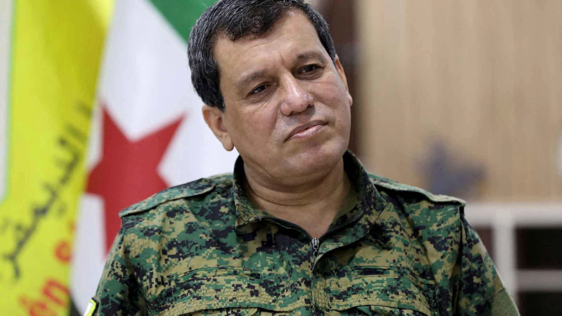 عبدي يعلن انسحاب "قسد" صباح السبت إلى مناطق شرق الفرات 