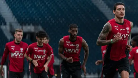 غيابات وقائمة تشكيلة الهلال اليوم أمام الرياض.. اختبار إنزاغي المحلي الأول