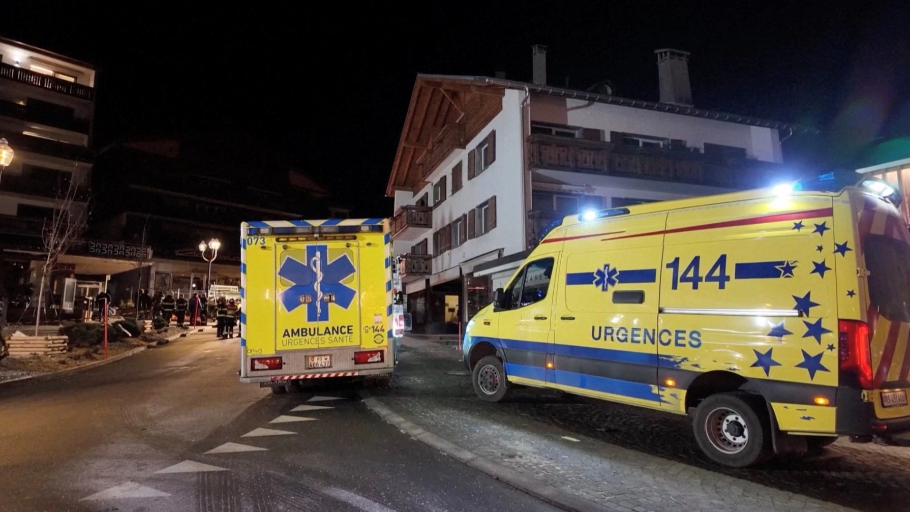 الرئيس السويسري: حريق حانة بجبال الألب من أسوأ الكوارث في البلاد 