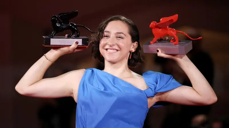 نددت بالإبادة الإسرائيلية في غزة.. من هي سارة فريدلاند؟