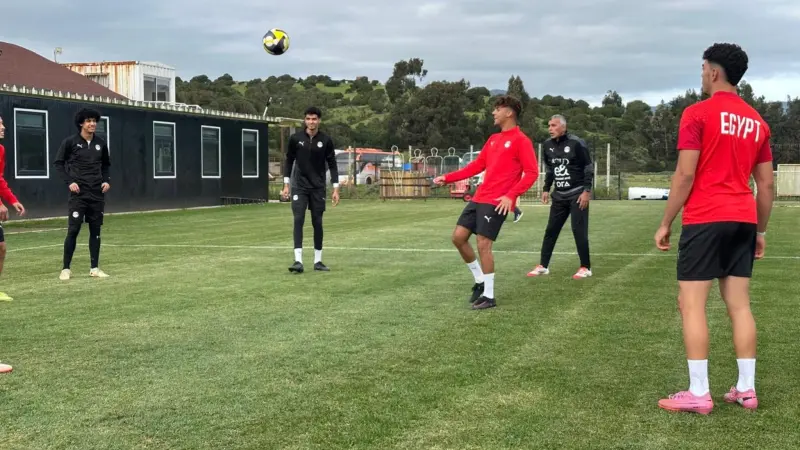 القنوات الناقلة لكأس العالم للشباب 2025.. مصر تقص شريط المشاركة العربية