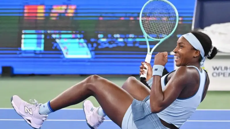 دورة ووهان - غوف تفوز على باوليني وتبلغ النهائي