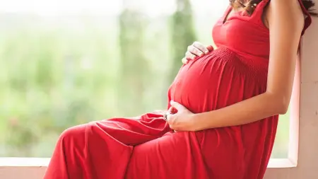 related_news_inside_blogsمتى يكون ألم الظهر خطرًا للحامل في الشهر الأول؟