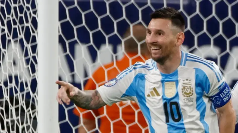 ليونيل ميسي يبدي سعادته بالعودة للمنتخب الأرجنتيني