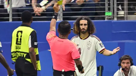 related_news_inside_blogsكأس العالم 2026 - "فيفا" يدافع عن حكم مباراة فرنسا وإسبانيا