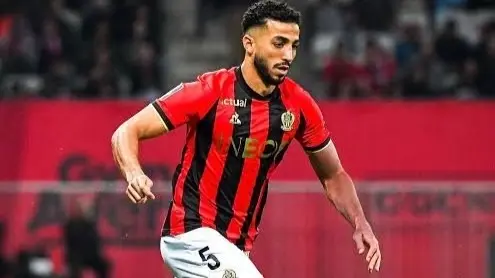 "ممنوع المرور".. الدوري الفرنسي يحتفي بتألق محمد عبد المنعم أمام بريست
