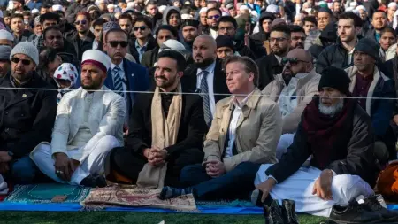 related_news_inside_blogsفيديو - زهران ممداني يشارك في أول صلاة عيد له كعمدة