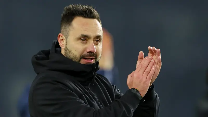 رغم رفض الجماهير.. دي زيربي يتصدر الترشيحات لإنقاذ توتنهام من الهبوط